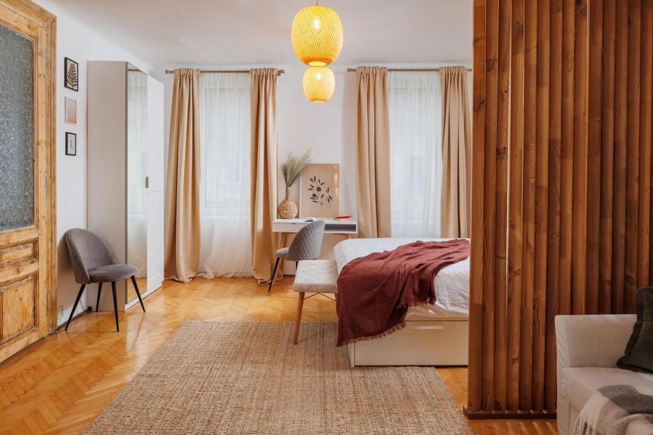 Lunga 16 Guesthouse Брашов Экстерьер фото